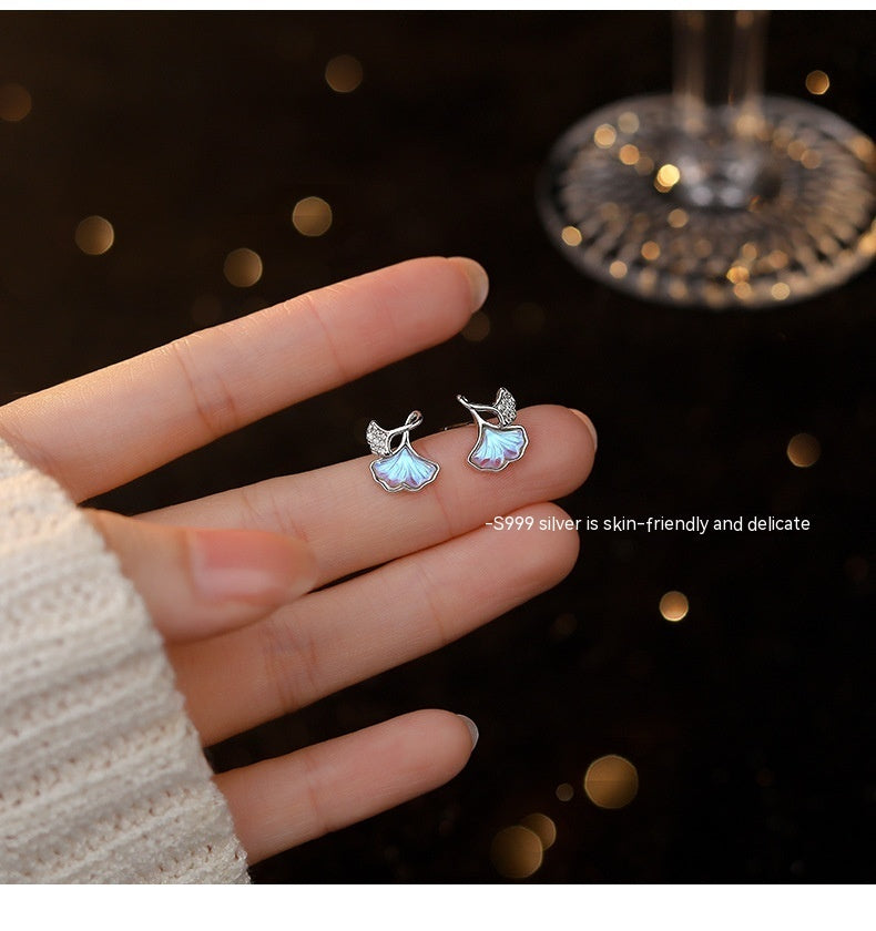 Cadena de clavícula con microincrustaciones de hoja de ginkgo y piedra lunar