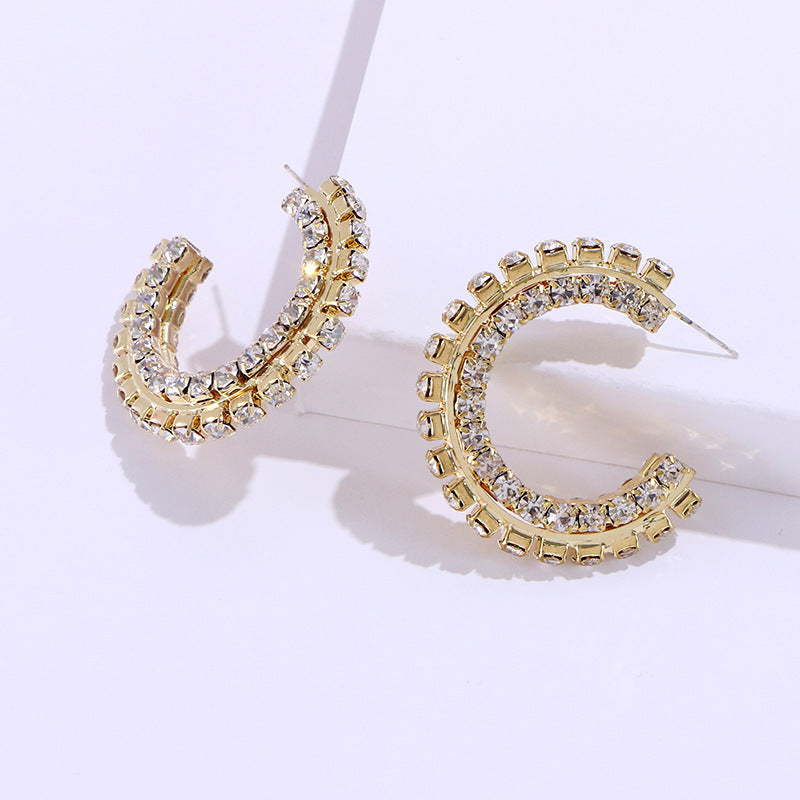 Pendientes estilo escarchado de diamantes llenos de semicírculo en forma de C Dongdaemun de estilo coreano