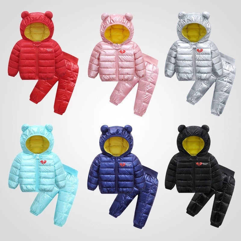 Conjunto de chaqueta de plumas para niños.