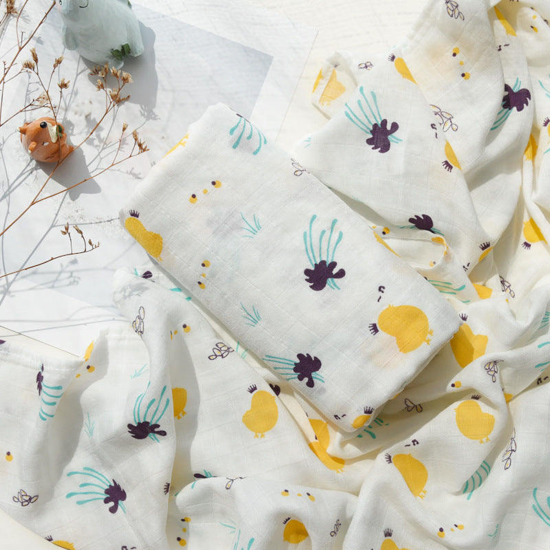 Bébé tenant une couverture serviette double couche fil bambou nouveau-né serviette pour bébé