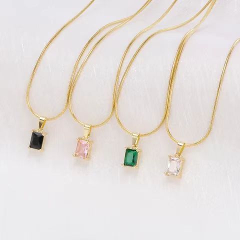 Chaîne de clavicule pendentif gemme de haute qualité européenne et américaine