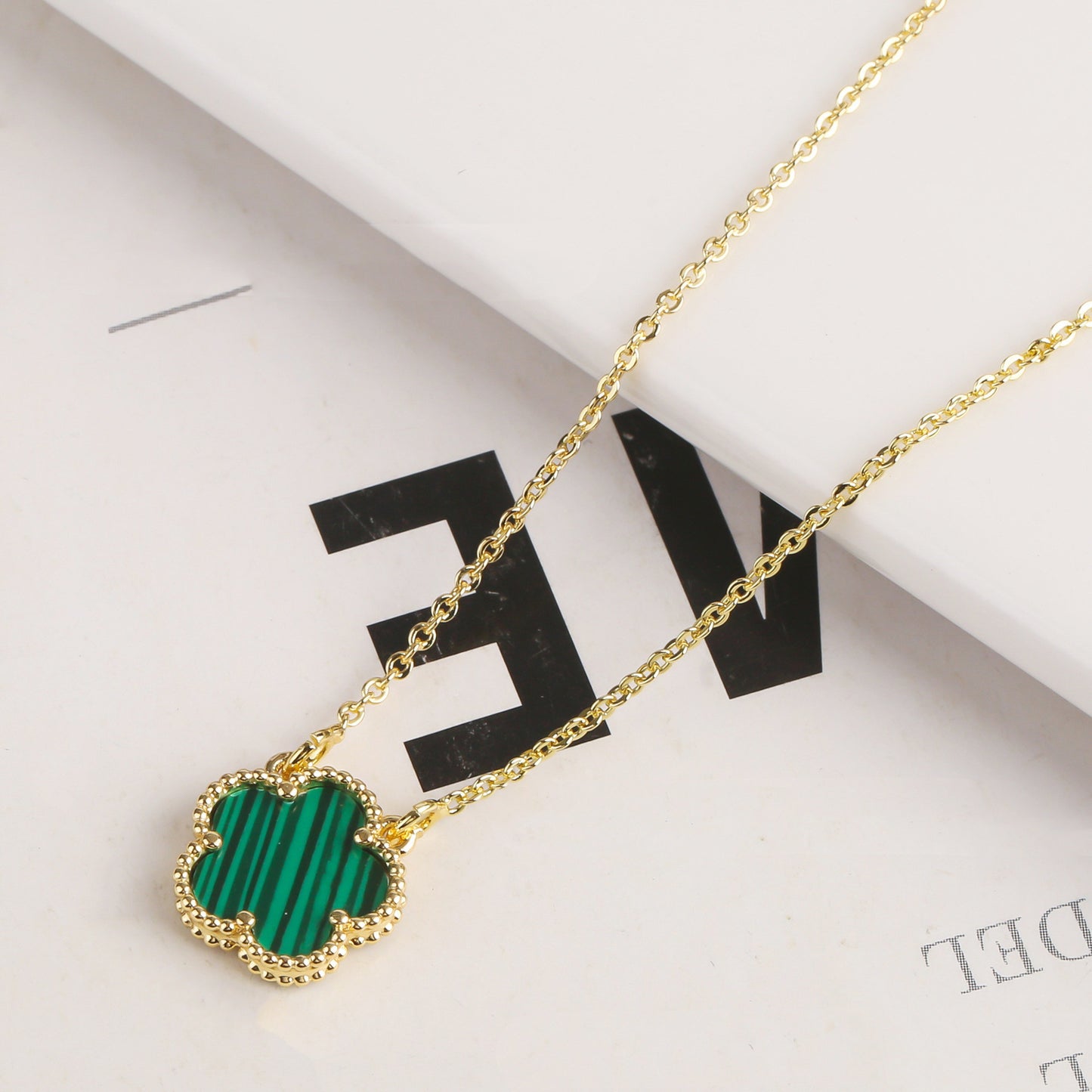 Five-petal Flower Hanging Necklace For Women