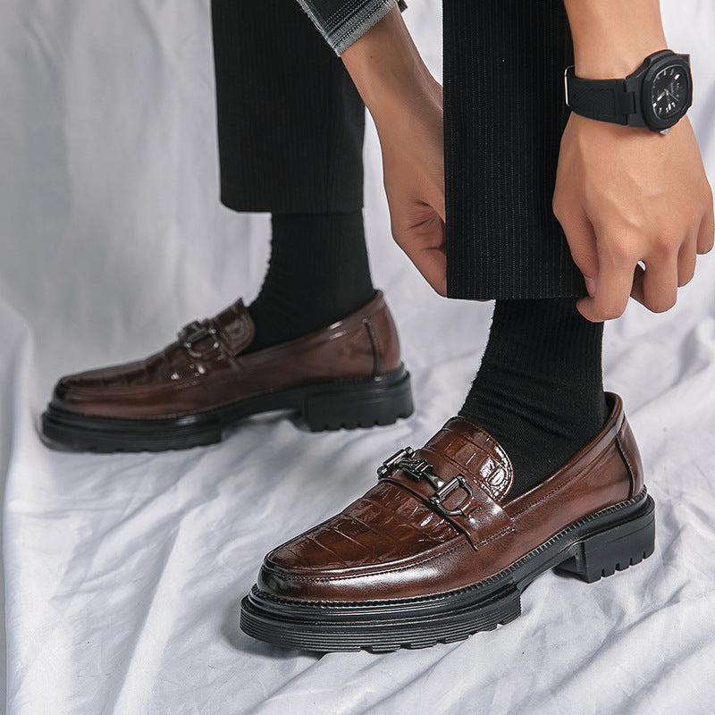 Zapatos de moda de estilista puntiagudos informales británicos de estilo coreano