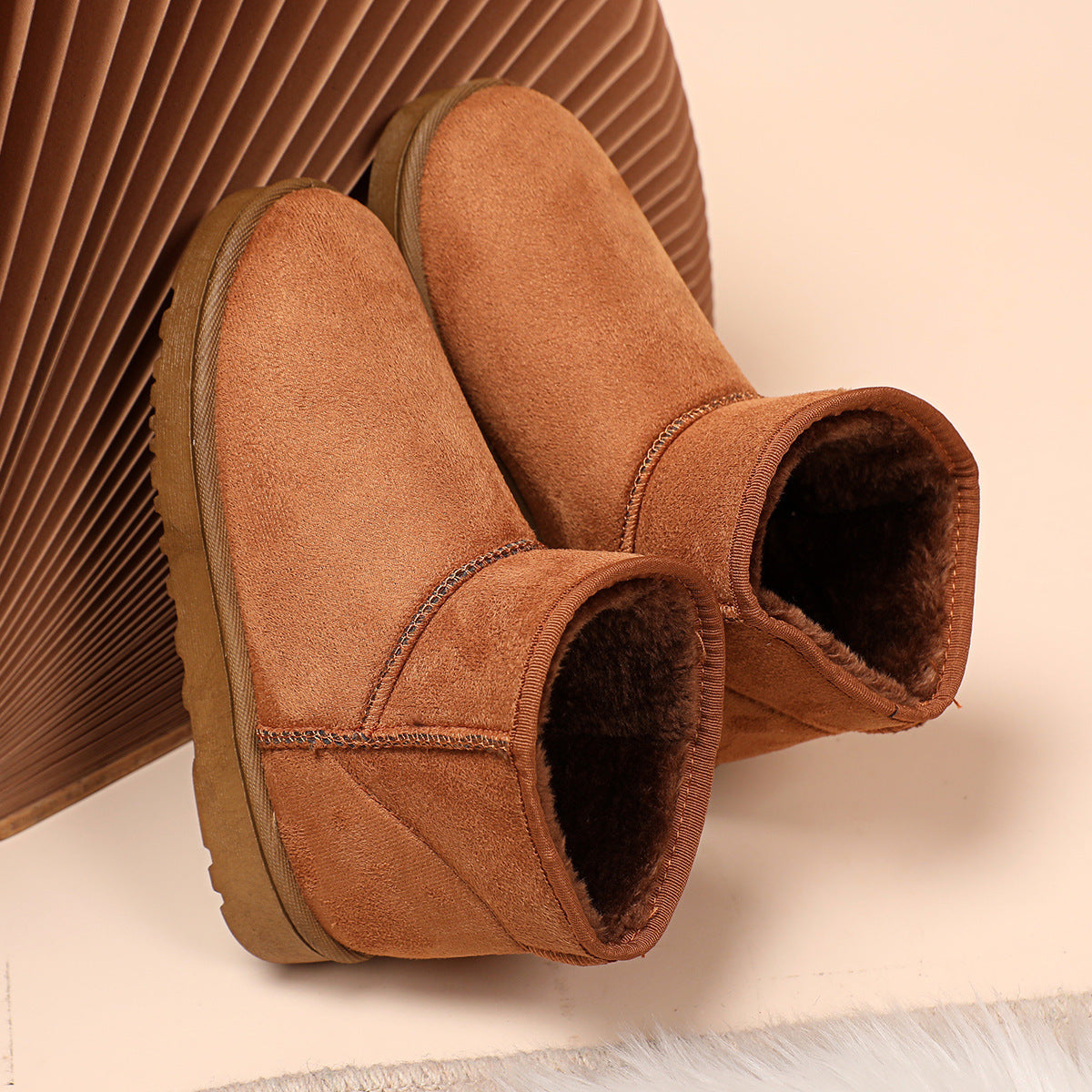 Bottes de neige chaudes en velours de coton pour femmes d'hiver