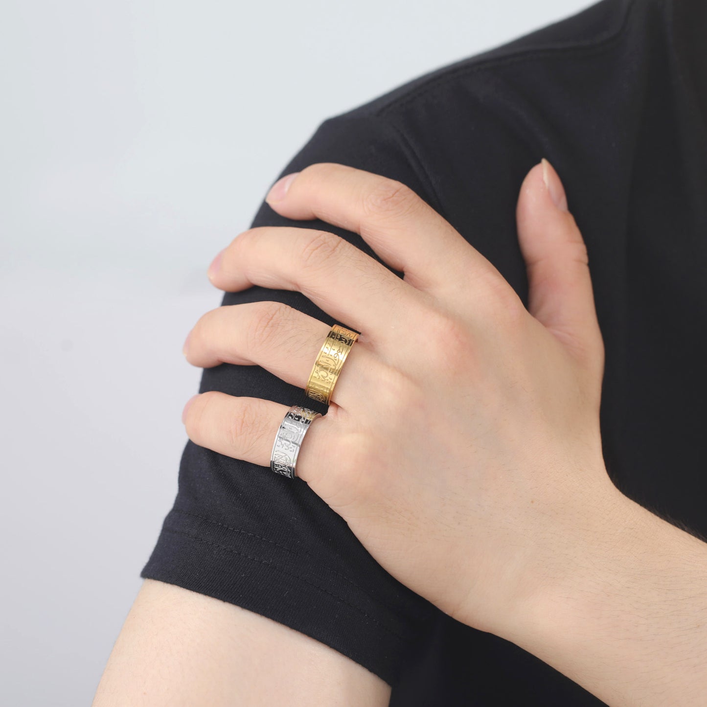 Anillo de acero inoxidable con personalidad elegante y simple para hombres y mujeres