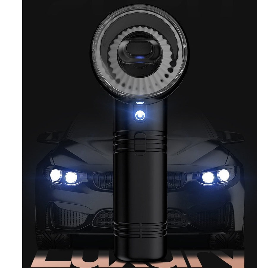 Dry and wet vacuum cleaner with fragrance