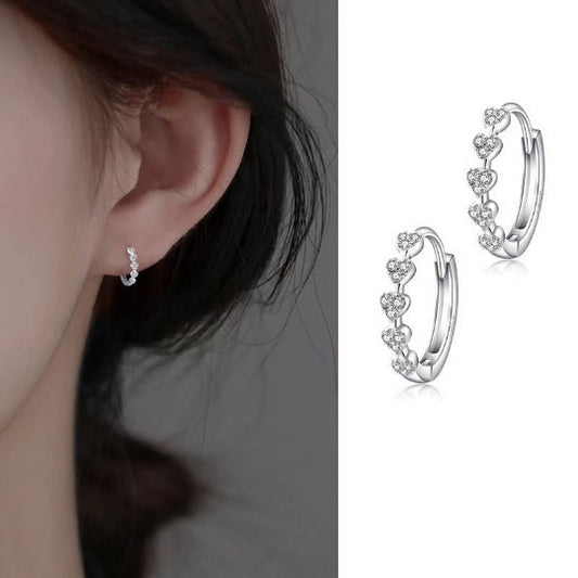 Boucles d'oreilles exquises en forme de cœur d'amour pour femmes
