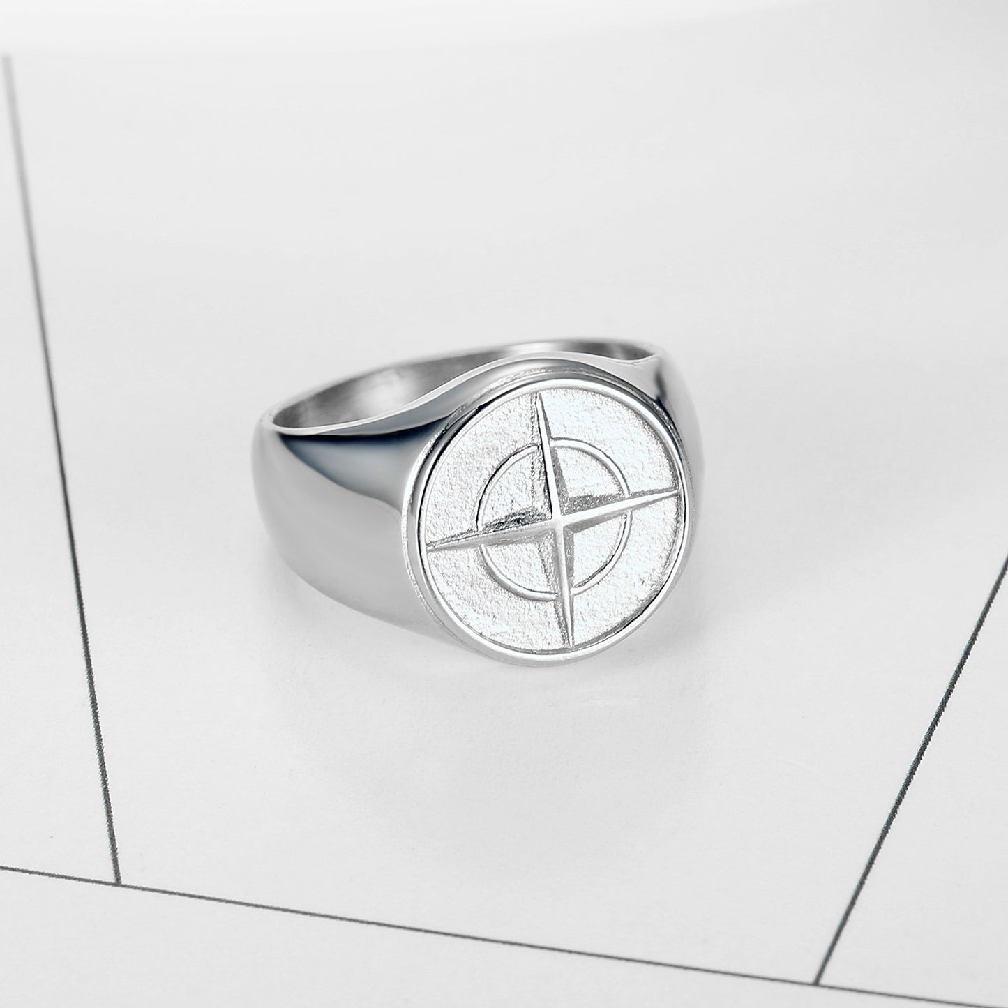 Compass Nautical Boat Anchor Shape Ring