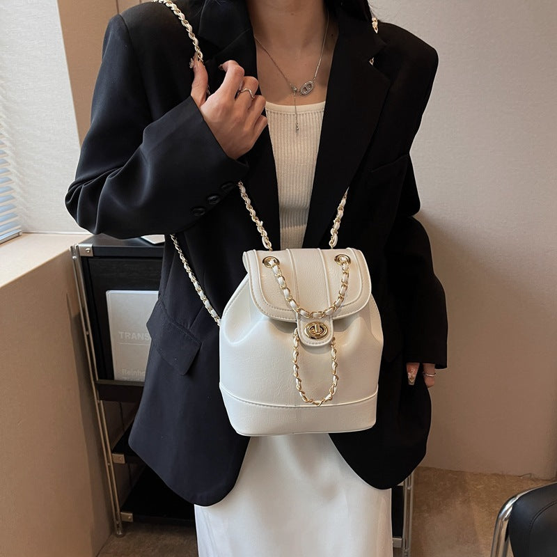 Sac à dos à chaîne pour femmes, sac seau rétro à une épaule huileuse