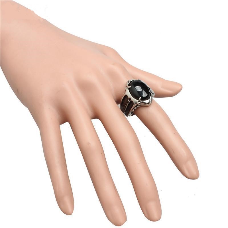 Bague pour hommes Punk Goth Vintage avec pierres précieuses en titane et acier moulé