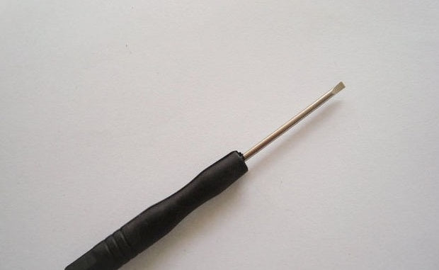 Multi-tool small screwdriver driver