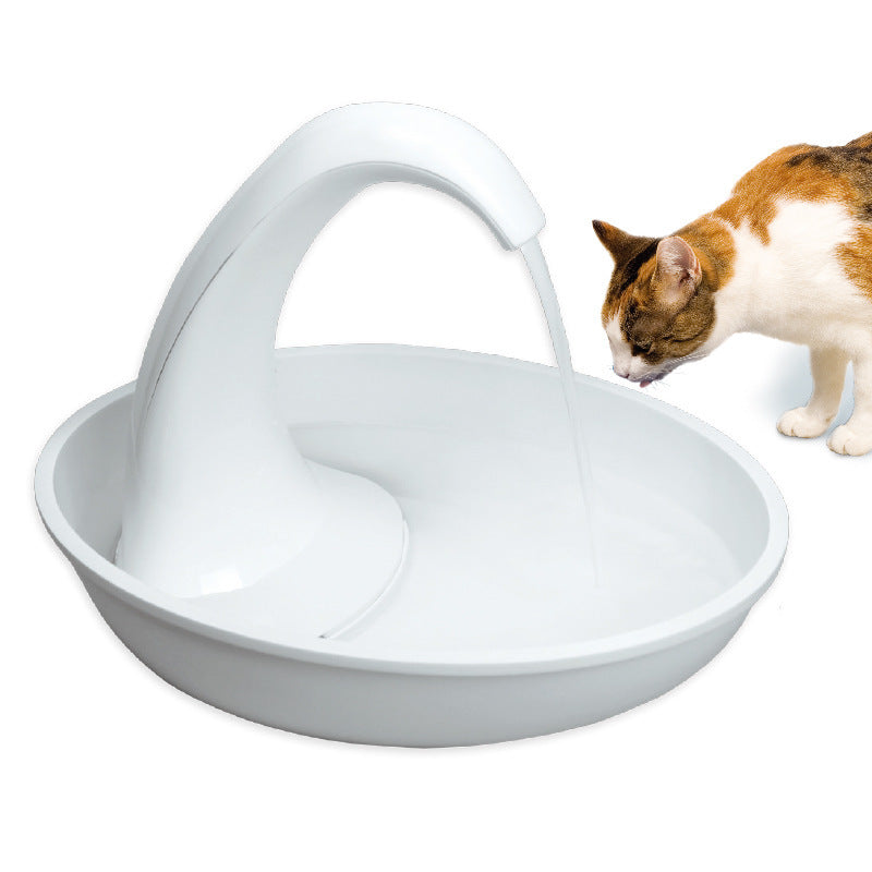 Bol à boire automatique de distributeur d'eau de chat d'animal familier de cygne