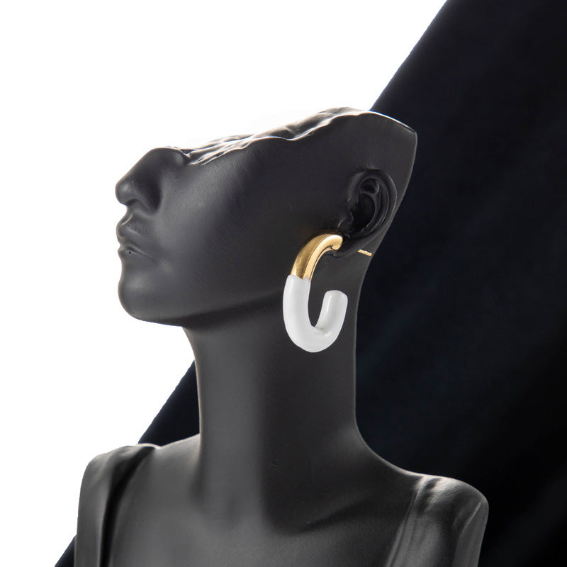 Boucles d'oreilles en acier inoxydable simples et à la mode pour femmes