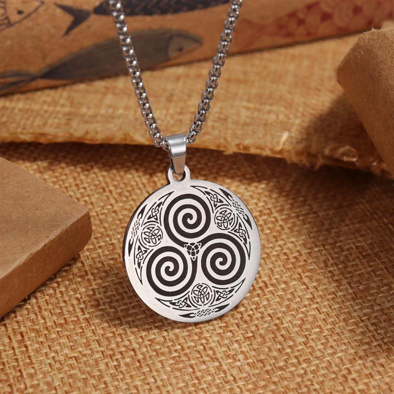 Collar de vórtice vikingo de brujería de acero inoxidable con indicador de plata