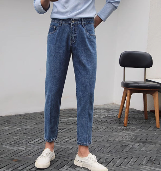 Mr. Lu San's Japanese Harajuku Daily Nine Point Jeans Korean Edition