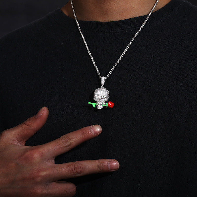 Colgante luminoso de calavera con rosa epoxi