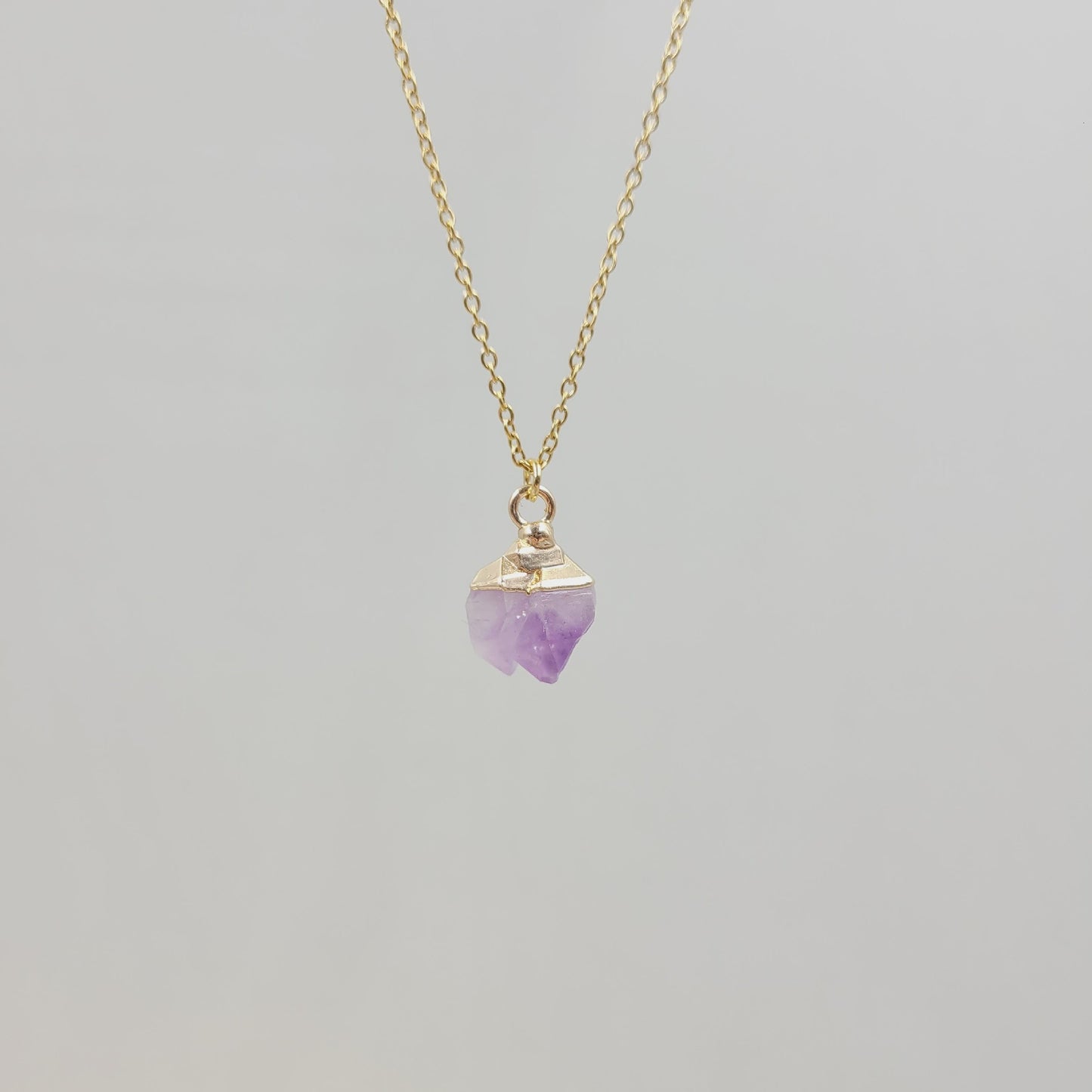 Collier avec pendentif en pierre de cristal naturel irrégulier, chaîne en acier inoxydable en métal