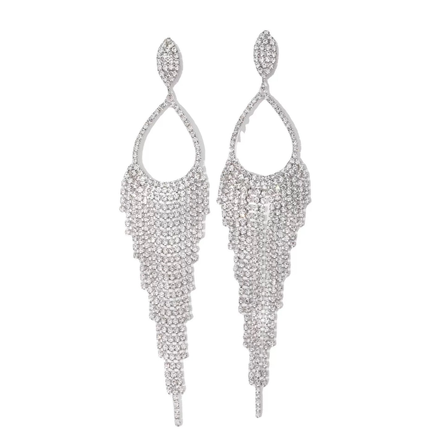 Mode féminine et boucles d'oreilles à pampilles goutte d'eau entièrement bijoux