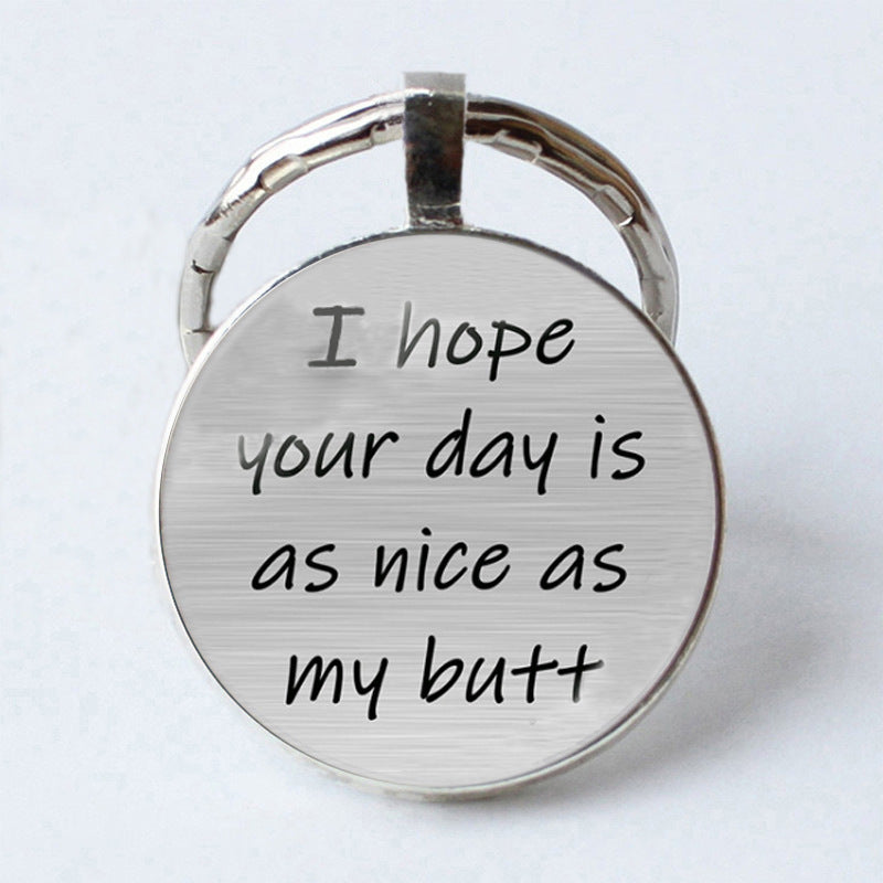 Interesante llavero de letras de pareja