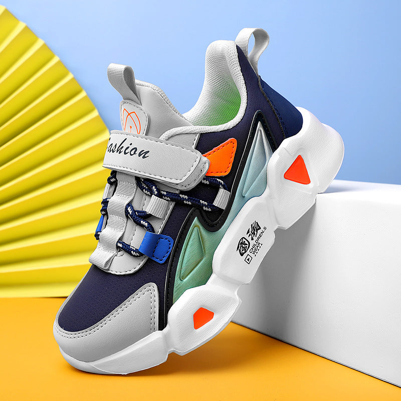 Zapatos deportivos de cuero para niñas pequeñas