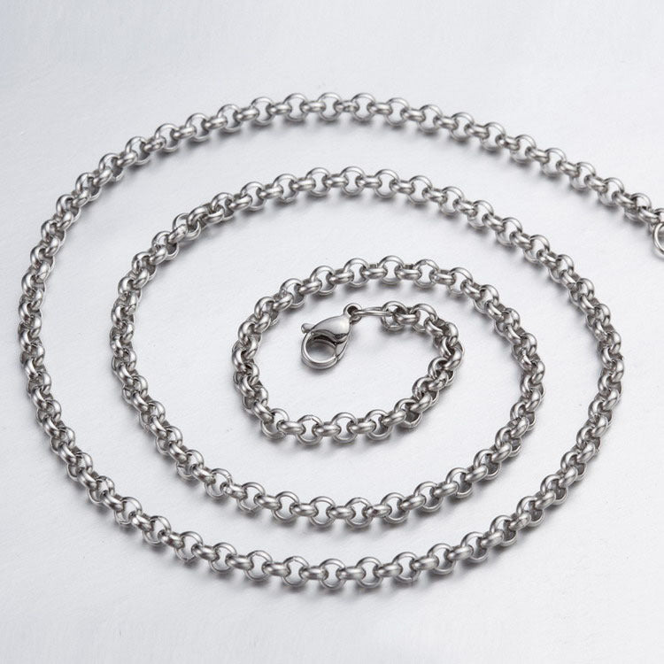 Colgante de hombre con cadena.