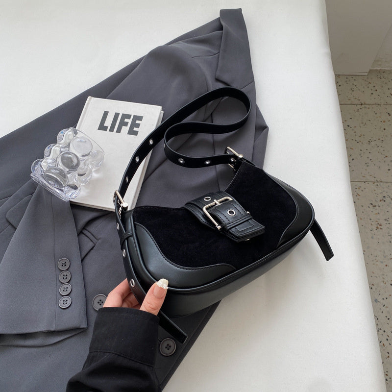 New Women's Autumn Winter Retro All-match Messenger Bag