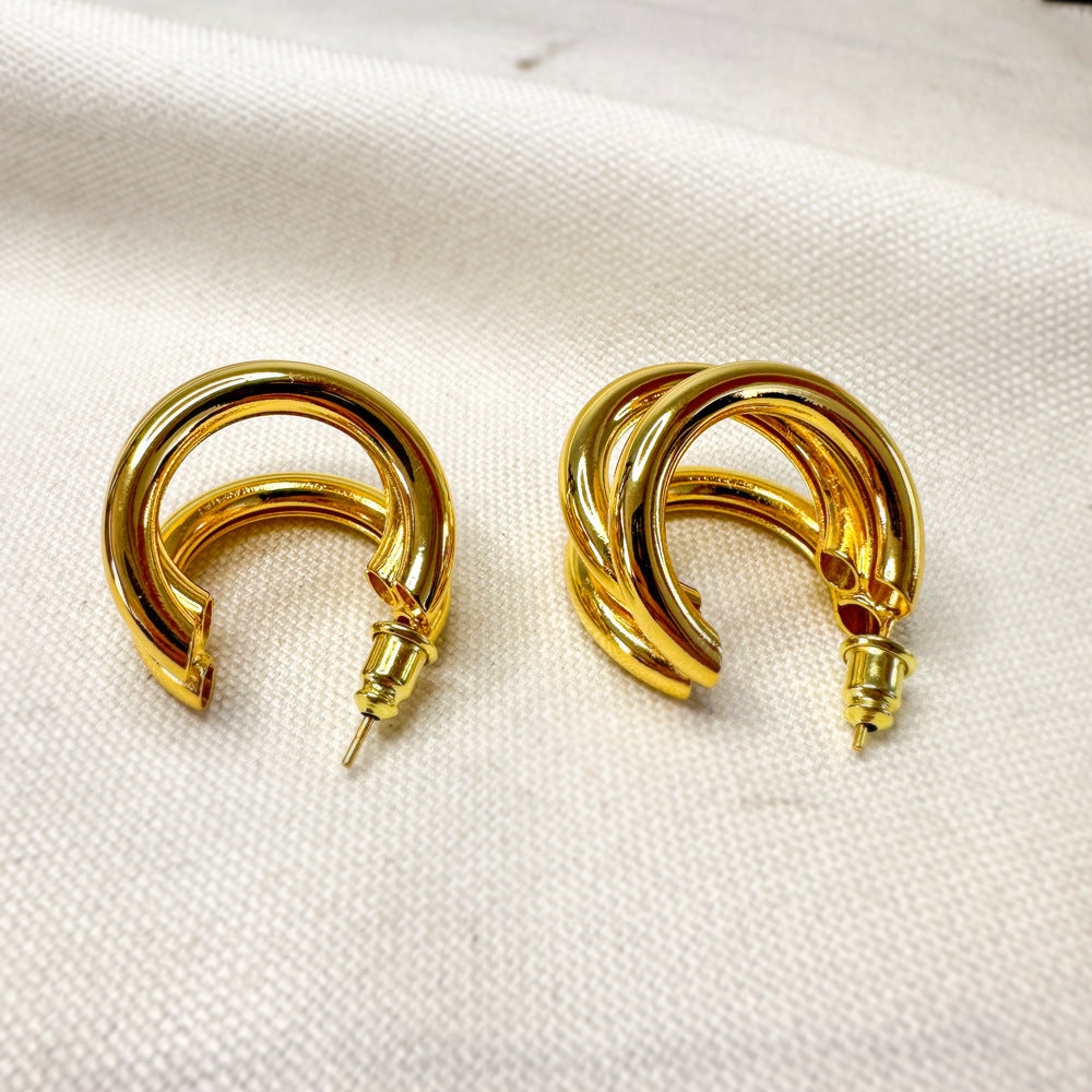 Clous d'oreilles de tempérament quotidien de mode pour femmes