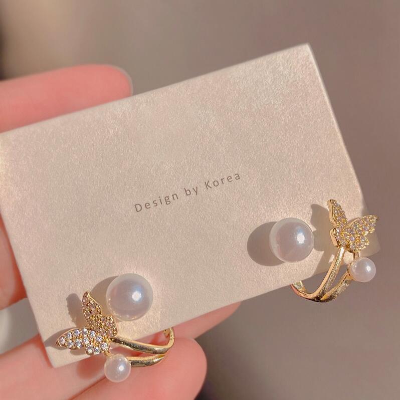 Boucles d'oreilles en perles queue de poisson élégantes à la mode pour femmes pleines de diamants