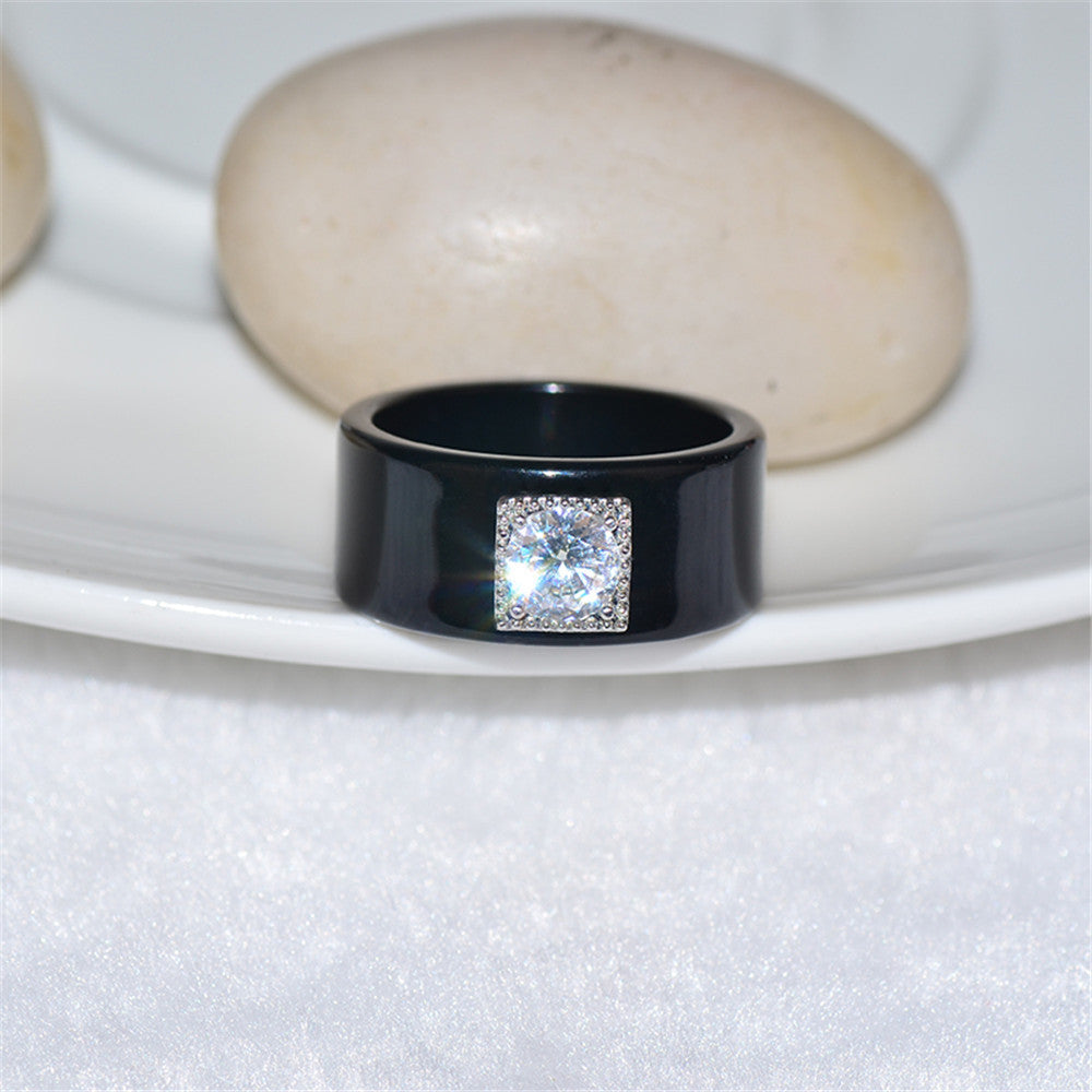 Bague de couple en diamant de tempérament simple à la mode