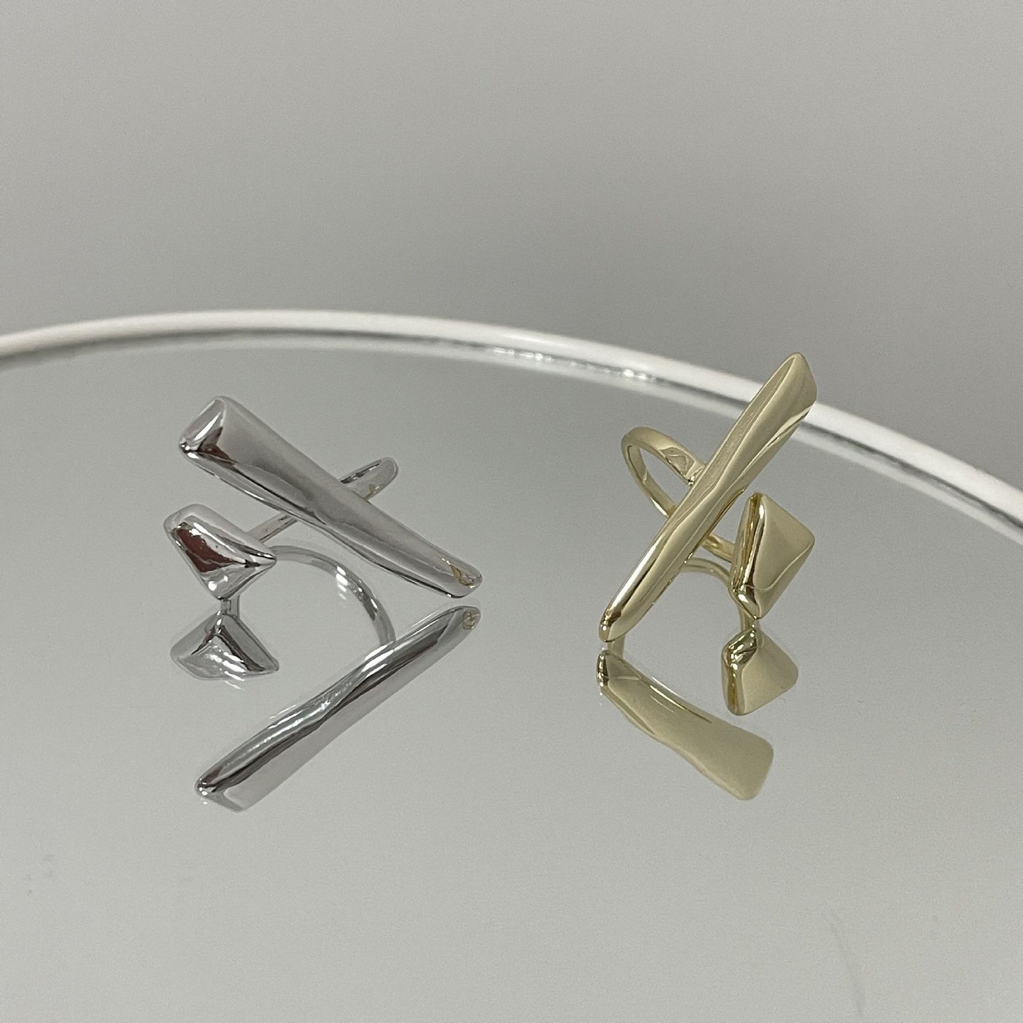 Anillo de dedo índice ajustable geométrico irregular con diseño de interés especial