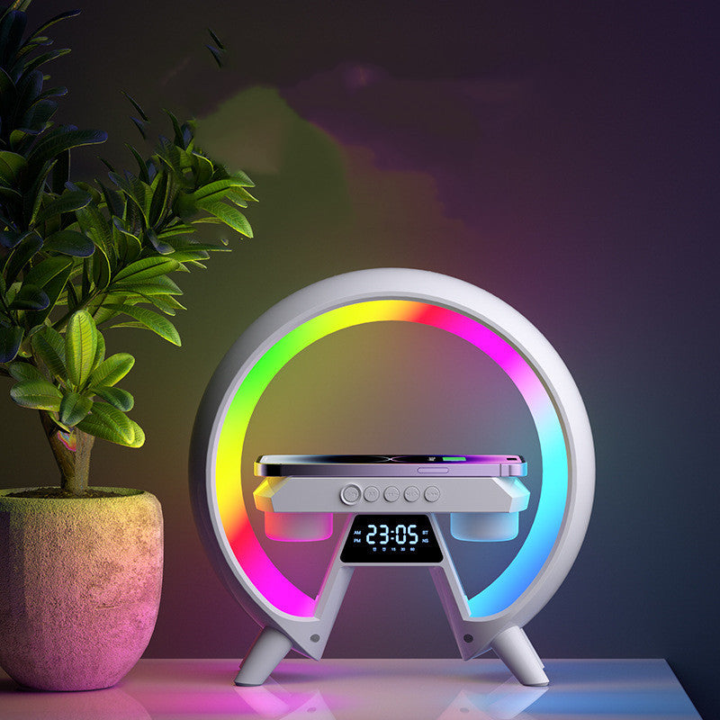 Chevet coloré avec chargeur sans fil de lumière d’horloge