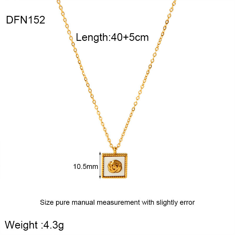 Collier pendentif géométrique en forme de cœur et de palmier en acier inoxydable en or 18 carats