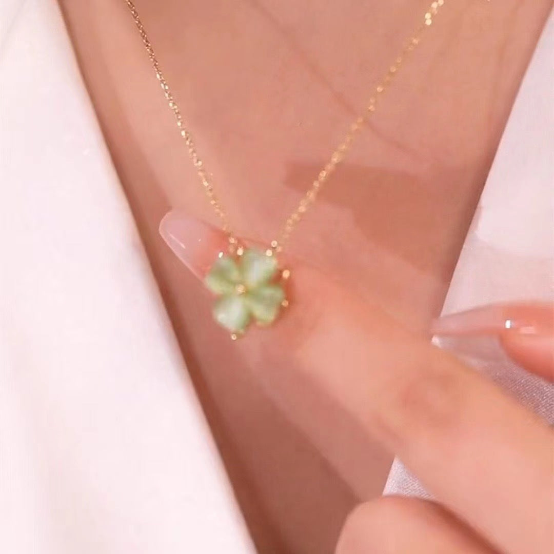 Rotating Green Four-leaf Clover Necklace And Earring Suit