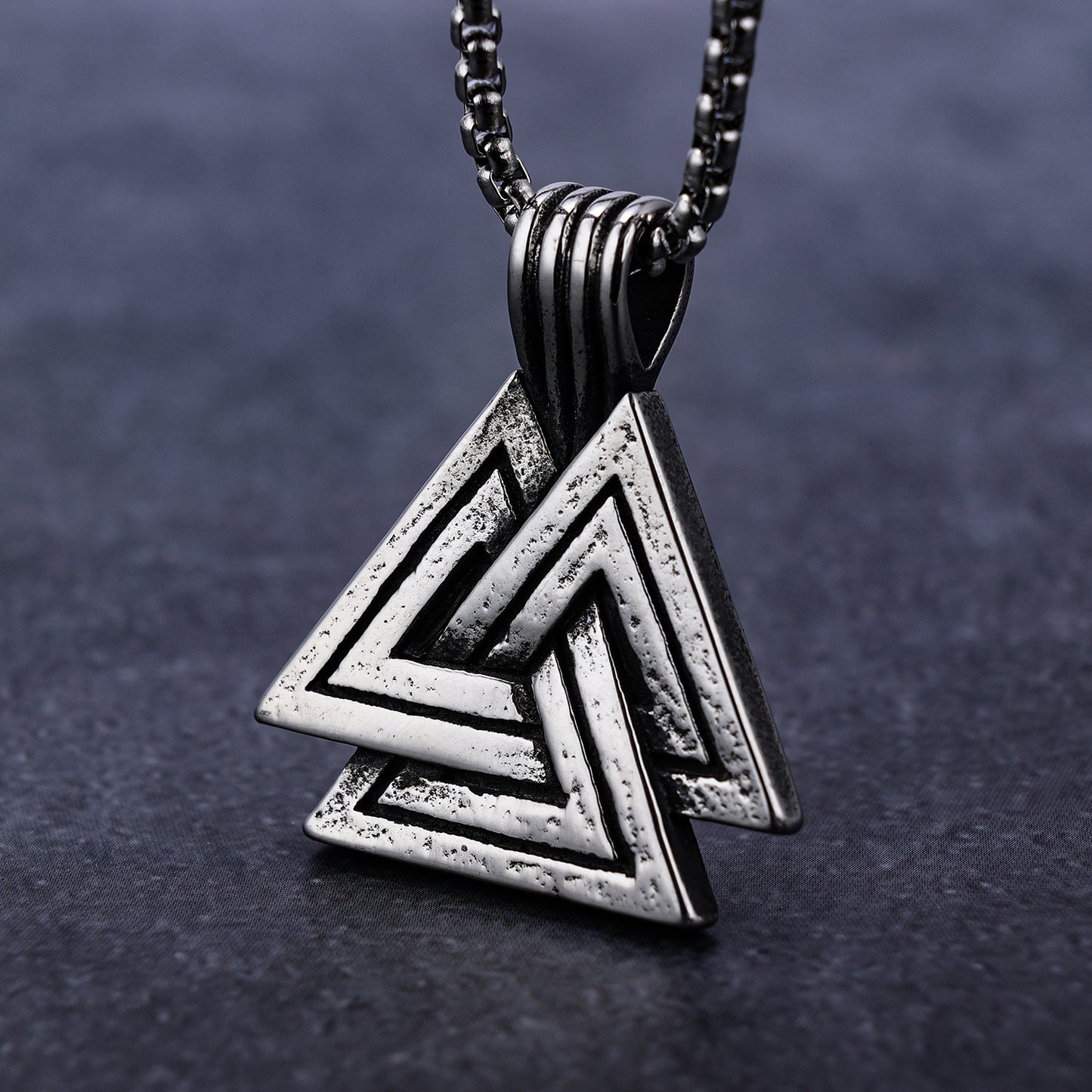 Pendentif triangle viking polyvalent en acier inoxydable