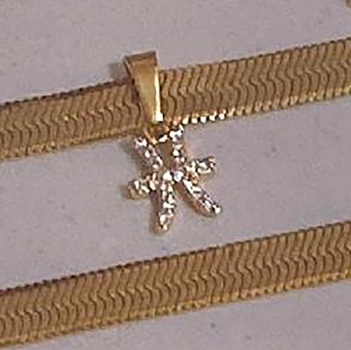 Collier de lame de constellation de diamants en petit groupe