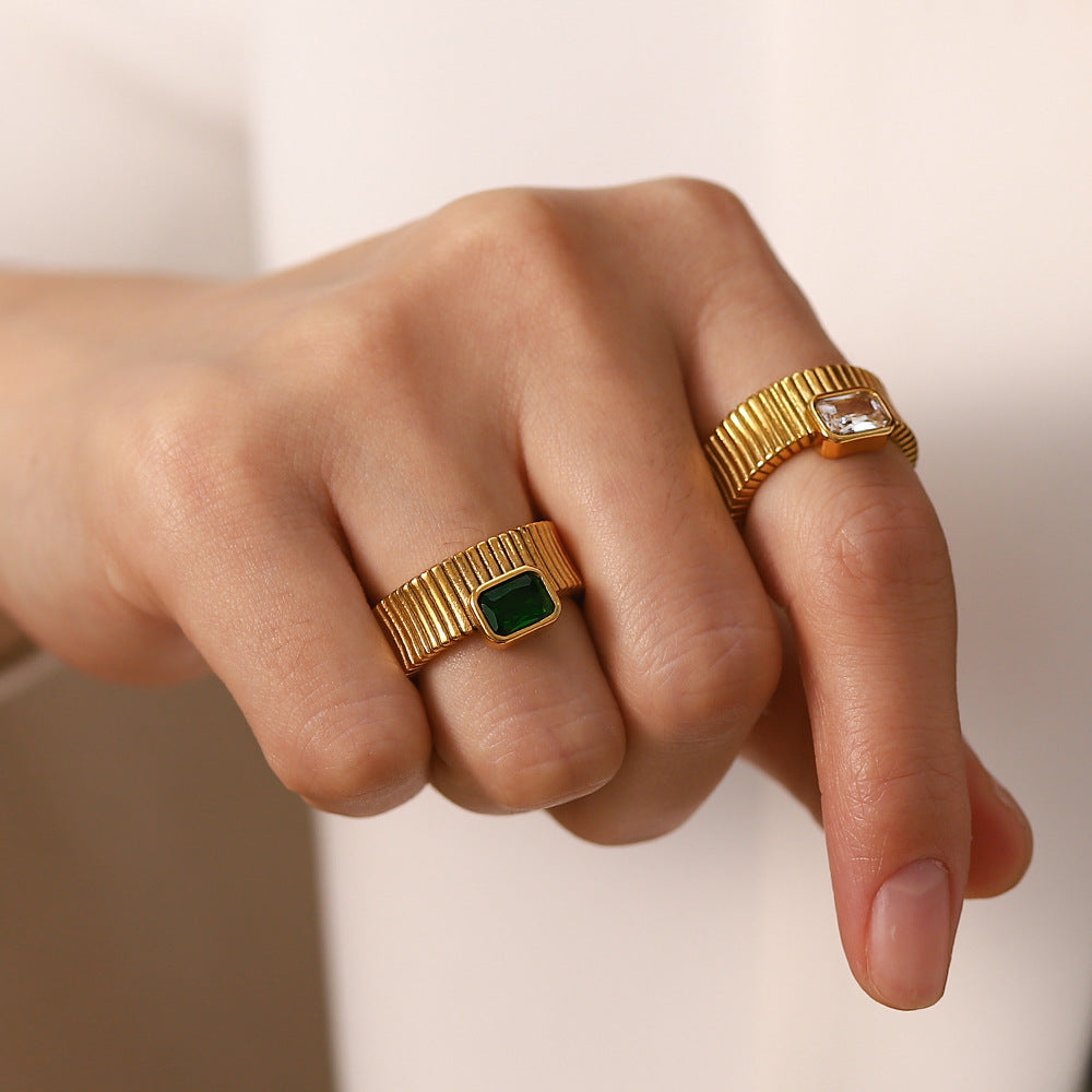Stainless Steel Inlaid Zircon Vintage Ring