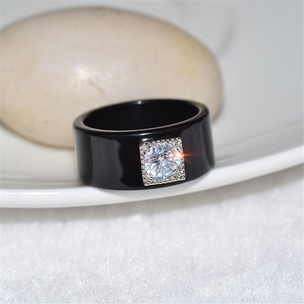 Bague de couple en diamant de tempérament simple à la mode