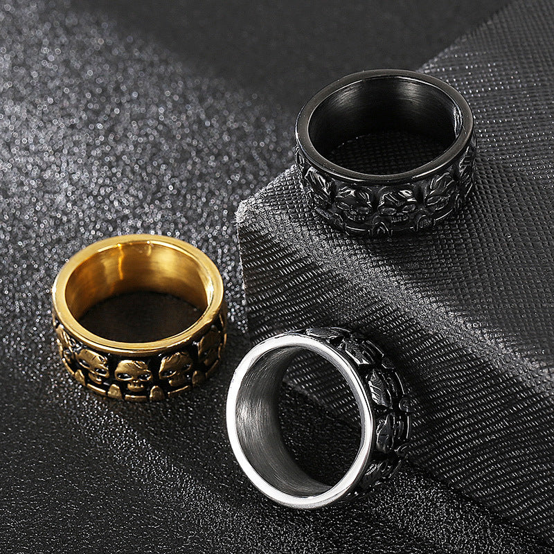 Bague en acier titane pour hommes crâne dominateur