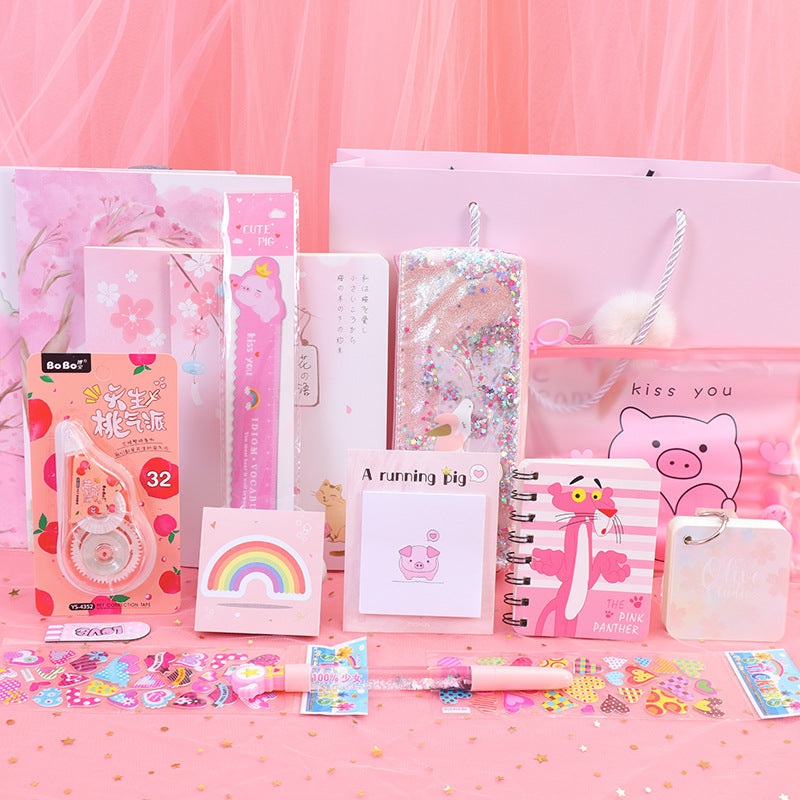 Les élèves du primaire et du collège de Girl Heart commencent leur virée scolaire