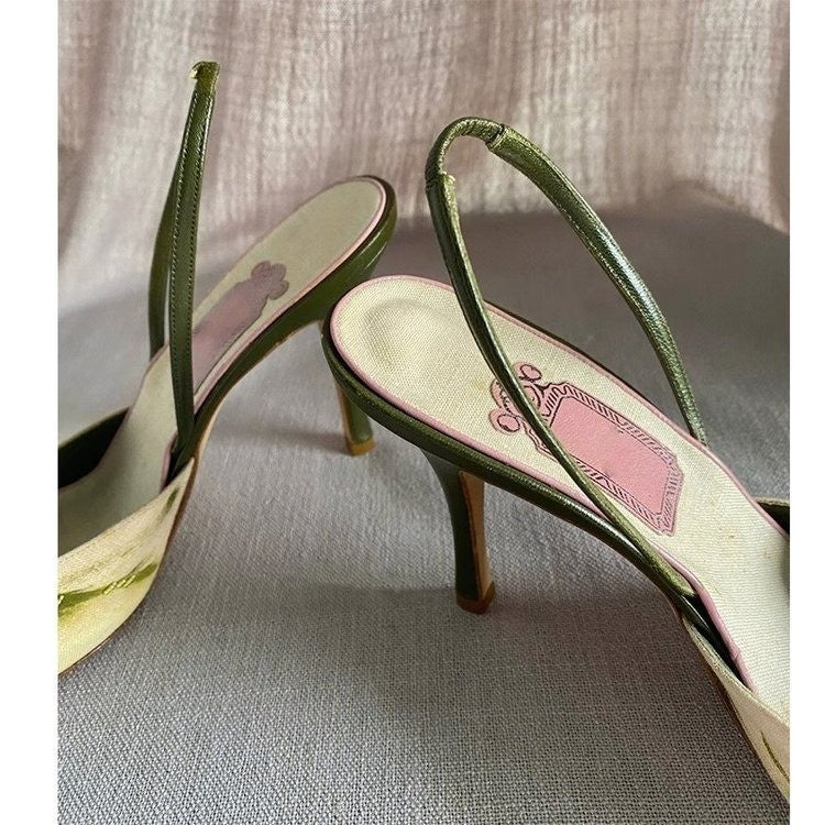 Talons hauts brodés pointus vintage