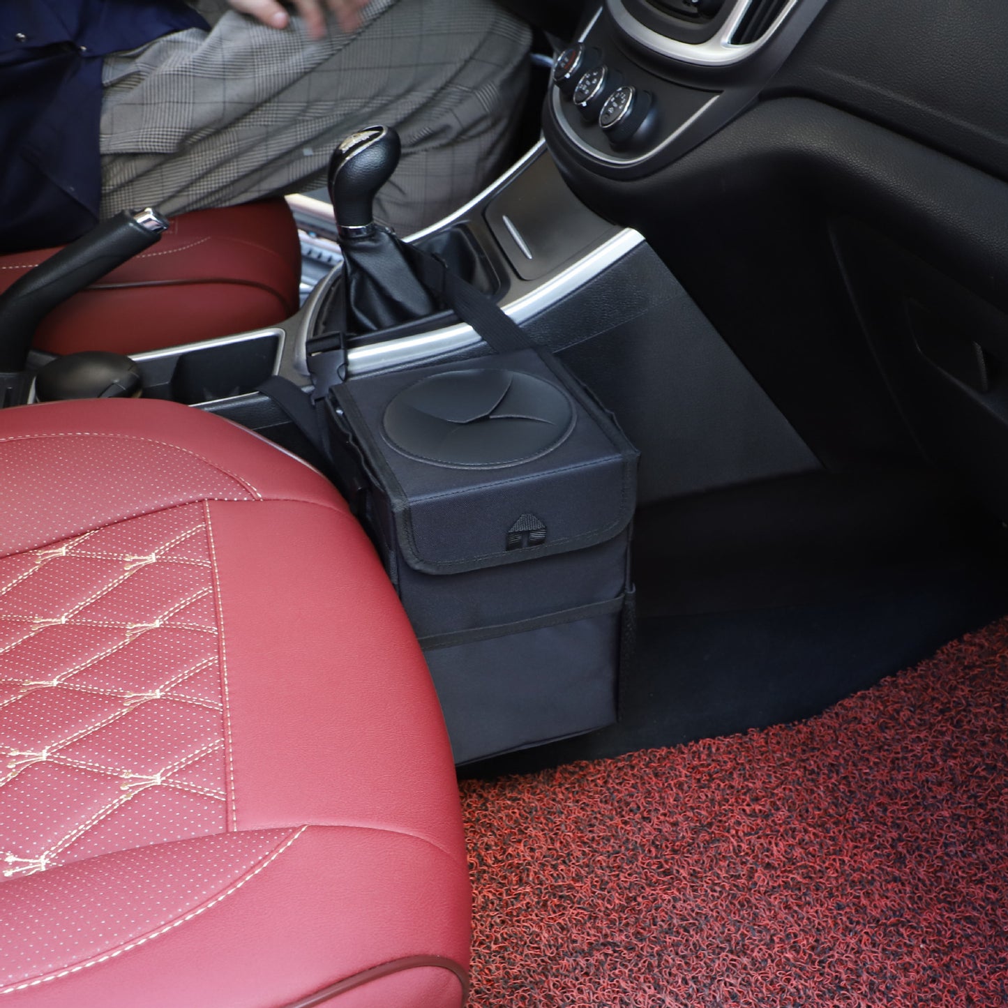 Poubelle pliante étanche pour voiture