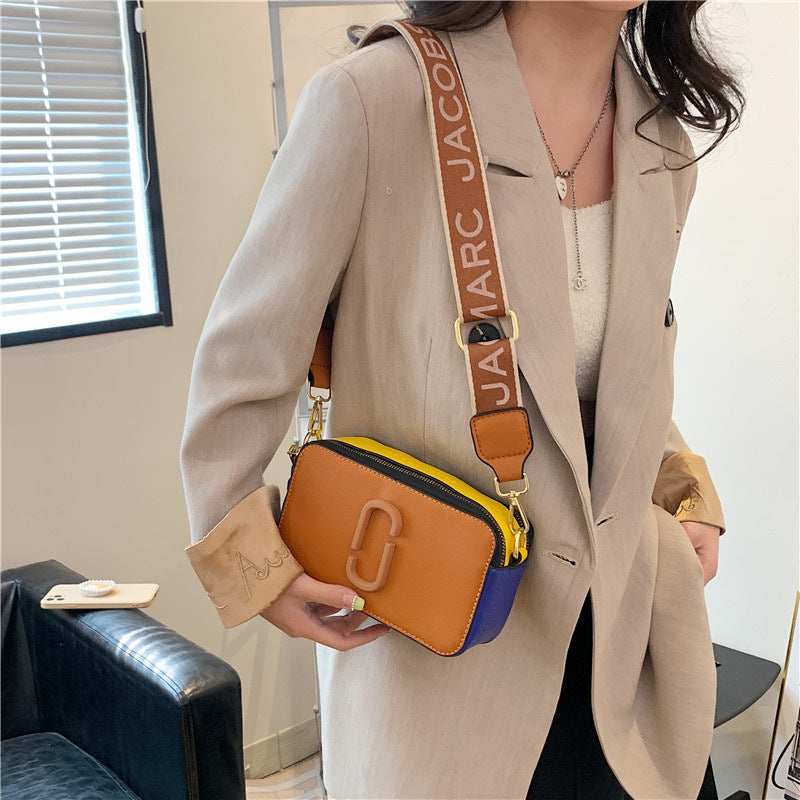 Sac à bandoulière large à la mode, petit sac à bandoulière à la mode, petit sac carré assorti avec tout