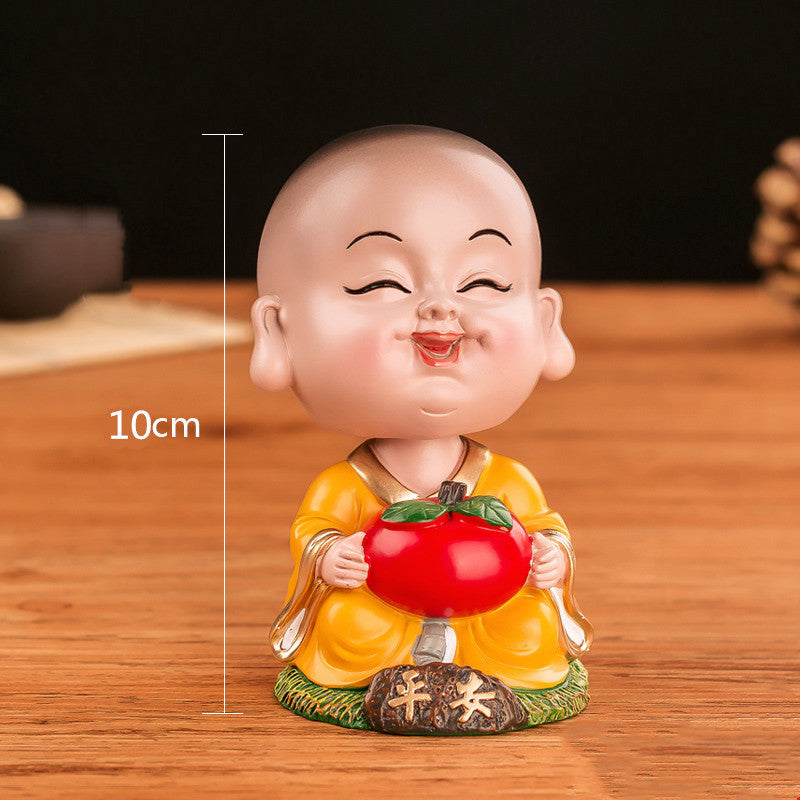 Car car decoration Zen Miao shook her head