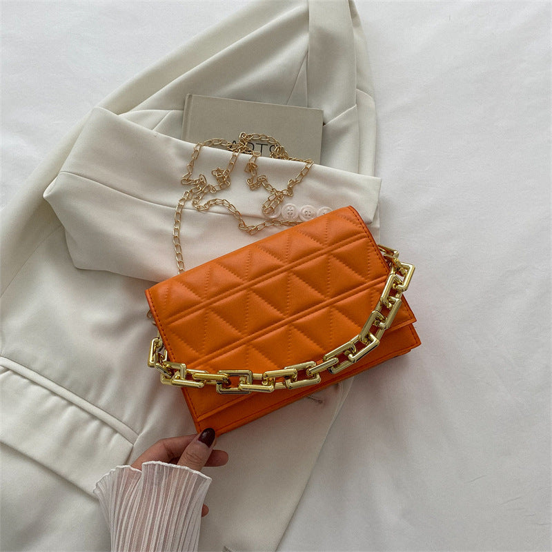 Sac à bandoulière à chaîne simple de couleur unie