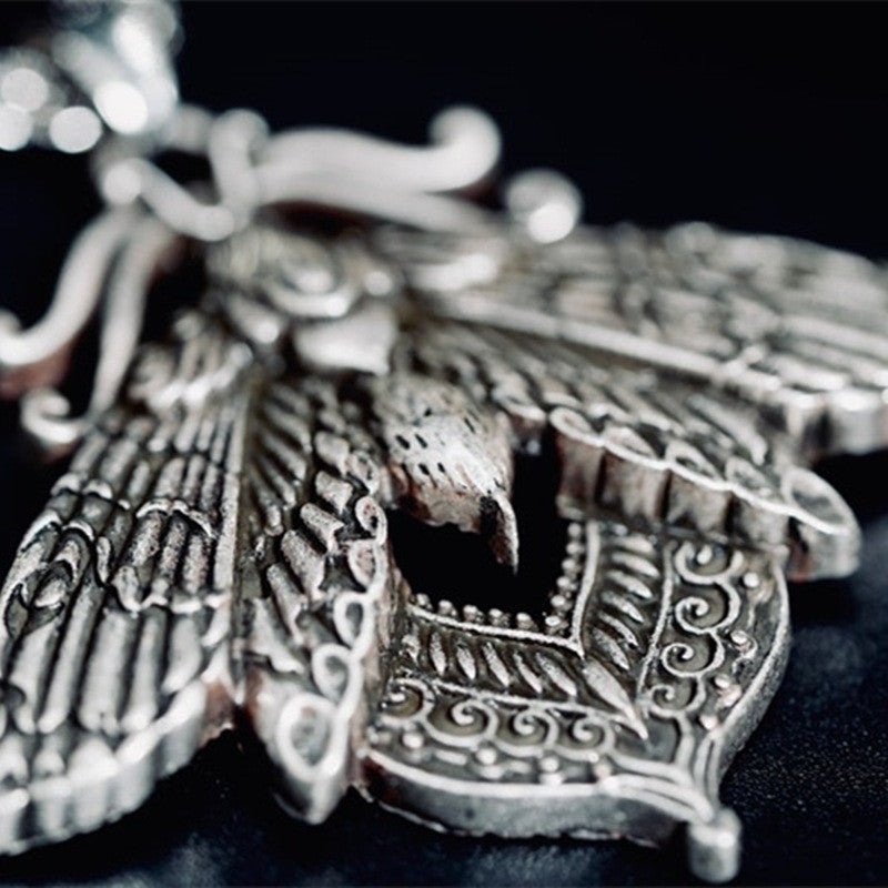 Retro Style Moth Pendant Necklace For Women