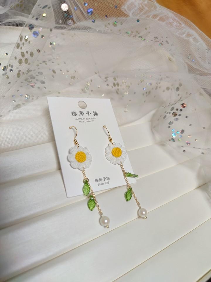 Pendientes Pequeños Hechos A Mano Con Micro Gancho