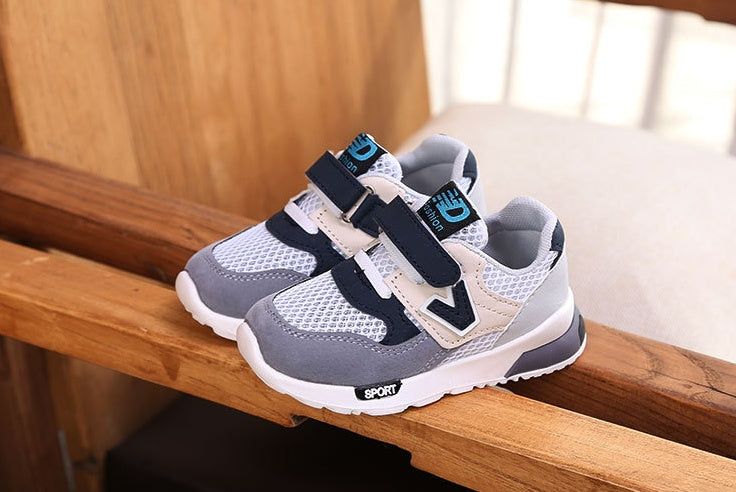 Chaussures de sport d'été en maille pour enfants, chaussures de course en V pour filles, nouvelle collection