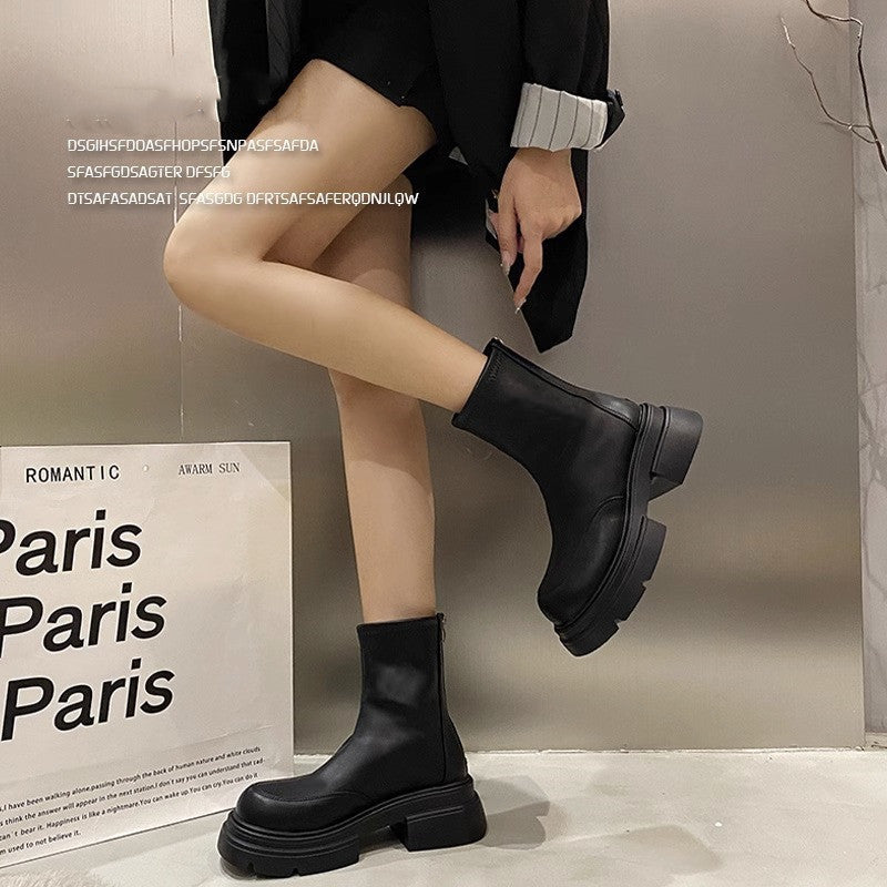 Bottines skinny à la mode pour l'automne et l'hiver