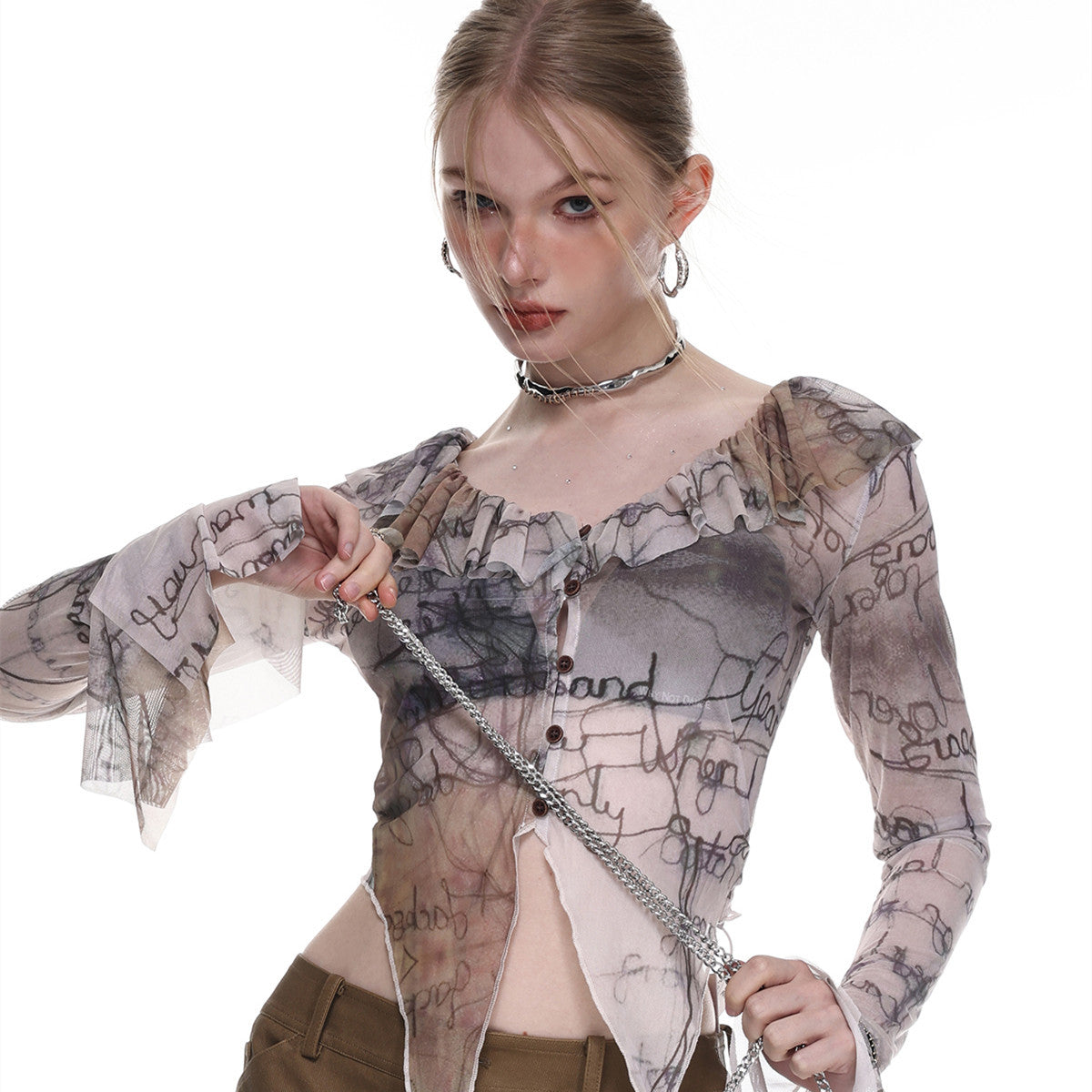 Collier métallique de niche féminine