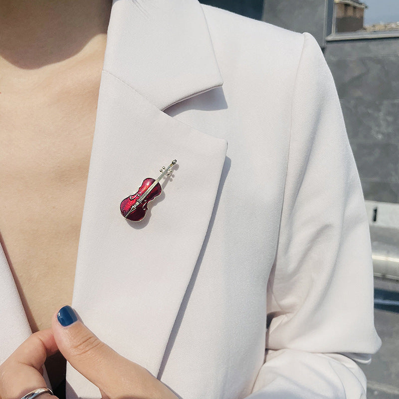 Broche de violín de estilo frío de lujo ligero
